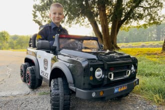 create video and photo with 6 years boy and mom