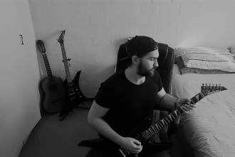 offer online guitar lessons from beginner to advanced