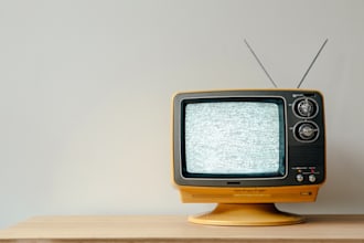 write a funny script for tiktok, instagram, or youtube