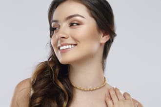be your female video model for products and fashion on retainer
