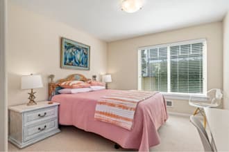 do high end flash flambient real estate photo editing and color correction