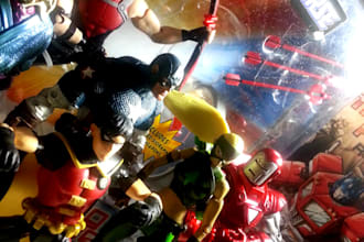 send a random toy with a comic to you