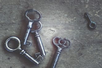 write your escape room plot
