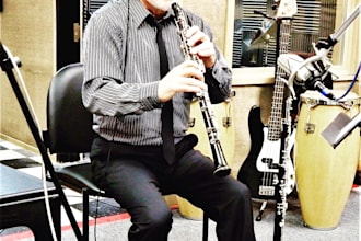 play oboe or english horn on your song
