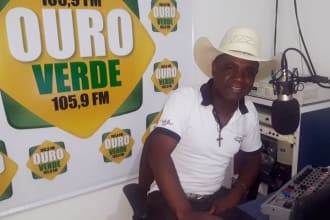 play any song on ouro verde fm brazil for a year