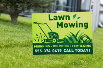 do real estate yard sign, signage, outdoor sign, road sign design