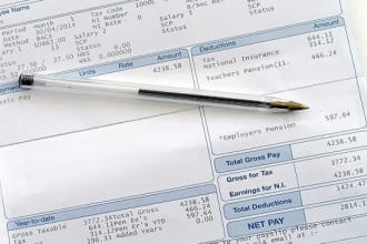 do efficient payroll management