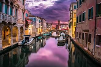 write articles about italy in italian or english