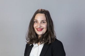 record professional female european portuguese voice over