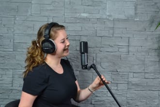 make voice overs for medical purposes, intensive care, masks, instructions