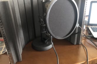 record a professional male spanish or galician voiceover