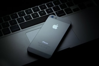 develop ios app using swift swiftui and uikit