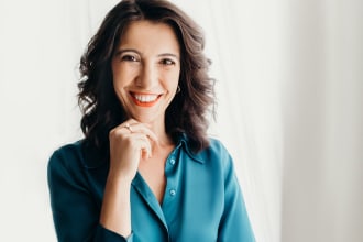 offer you coaching sessions to get unstuck and move towards your goals