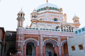 cast a powerful love spell at majestic tomb