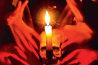 cast a powerful protection spell against curses, attacks, black magic