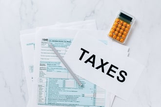 do accounting, book keeping,financial statements and tax