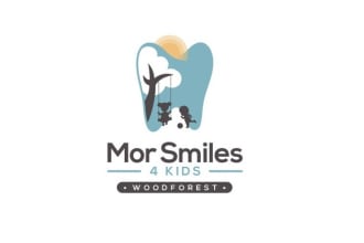 design a modern medical and pharmaceutical logo with unlimited revisions