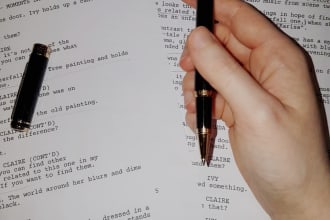 provide inline comments and detailed feedback on your screenplay
