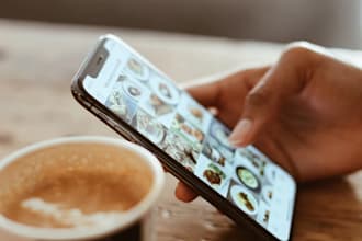 be your social media manager
