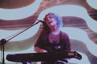 record your groovy keys and synths