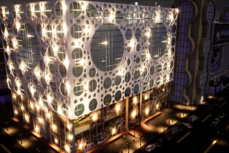 do rendering in sketchup, twin motion, lumion etc