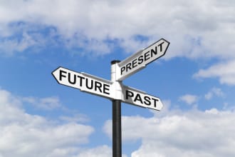 give you a past life reading as your psychic