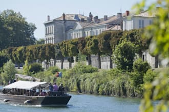 help plan your trip to the charente, france