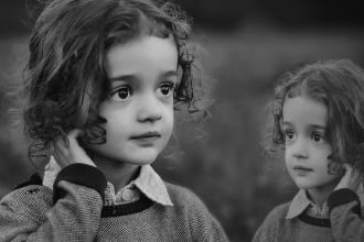 do colourise black and white photo