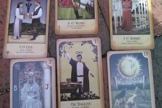give you an intuitive tarot card reading