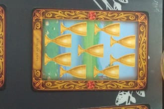 do tarot card readings