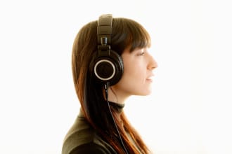 voice your phone system or voice mail in greek and english