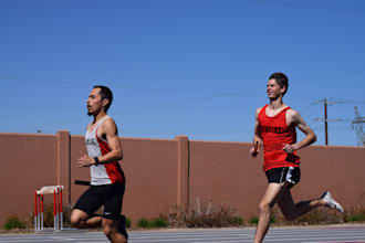 create a customized training plan for distance running