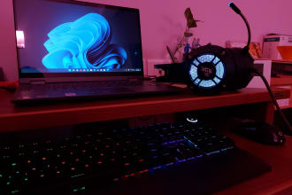 recommend and give advice for purchasing computers and mobile phones