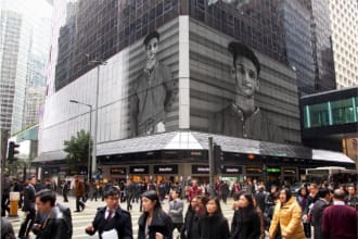 put your logo or photo on 100 billboards at famous places virtually