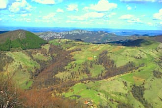 make a beautiful picture of Bulgarian nature