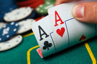 play a poker tournament for you