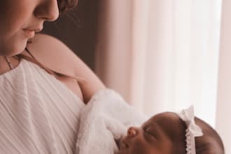write articles for baby and new moms