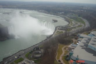 help you plan a winter trip to Niagara Falls