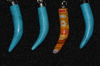 send u 4 of this cute necklaces with free shipping