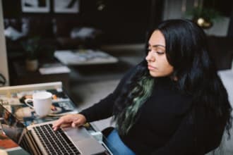 provide expert proofreading and copy editing services
