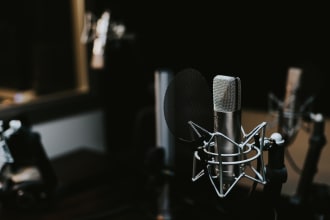 record voice over for your youtube channel in portuguese