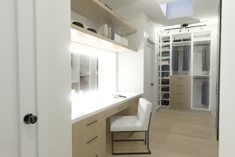 design a beautiful and functional closet for you
