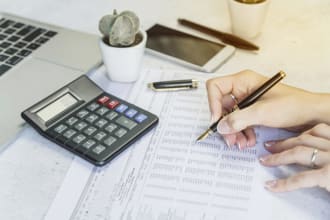 do accounting and bookkeeping for UK companies