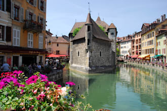 send you a postcard from annecy france