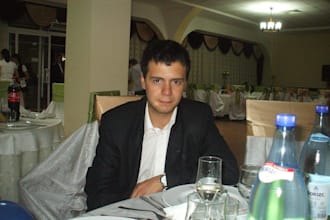 show you a photo with me at a restaurant from Romania