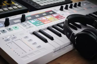 play dope auxiliary keys to any original song or covers