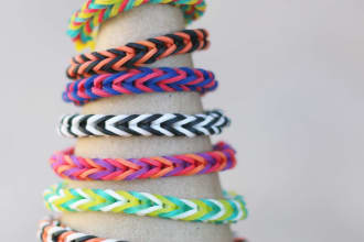 make you a unique bracelet with any colors