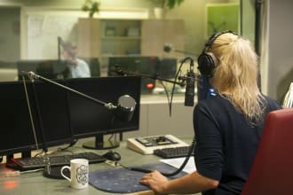 promote your music to college radio station