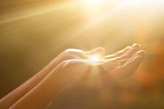 give distant reiki, healings and cut energetic cords