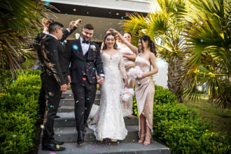 bulk edit and cull your wedding photos in lightroom